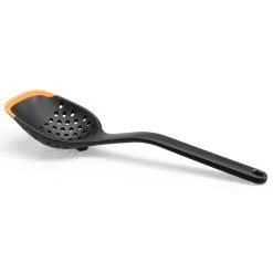Fiskars Louche Avec Trous Functional Form 29,6 Cm