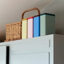 Hay Boîte En Fer Tin By Sowden -nordicnest Boutique 500583 01 11 EnvironmentImage 59ade2b6f2