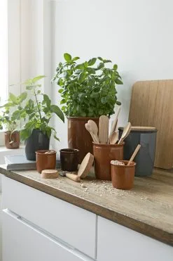 Knabstrup Keramik Bouchon En Liège Pour Bocal Pickle 4 Litres -nordicnest Boutique 506876 01 3 EnvironmentImage 62b2765fa5