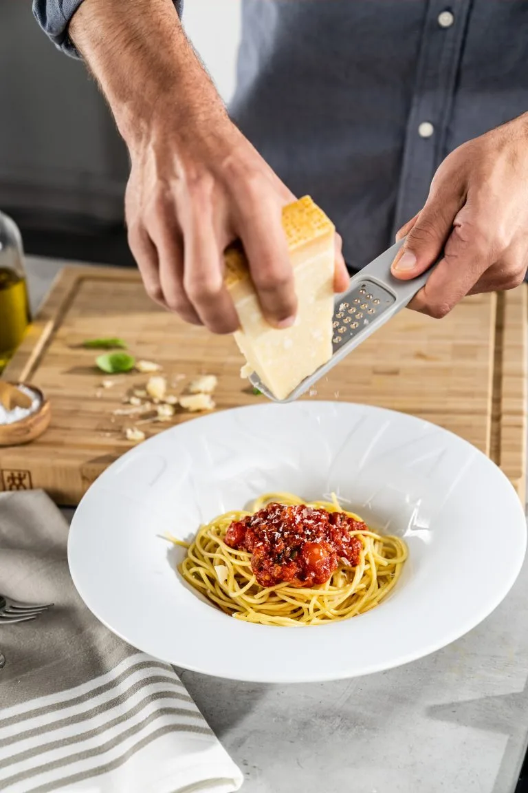 Mini râpe Z-cut Zwilling Mini Râpe Z-cut -nordicnest Boutique 509077 01 20 EnvironmentImage edb9b1c438 scaled