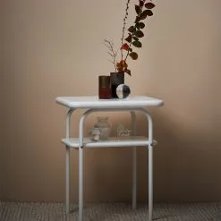 Maze Table D'appoint Anyplace -nordicnest Boutique 554744 01 03 ProductImageEnvironment c0bfefe4bf