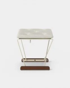 Massproductions Repose-pied Spark, Ivoire-hêtre Teinté Noyer -nordicnest Boutique 569797 01 3 ProductImageDetail 0e612217ec