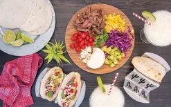 Support à Tacos Nordic Ware -nordicnest Boutique 573274 01 41 EnvironmentImage 22370f10cf
